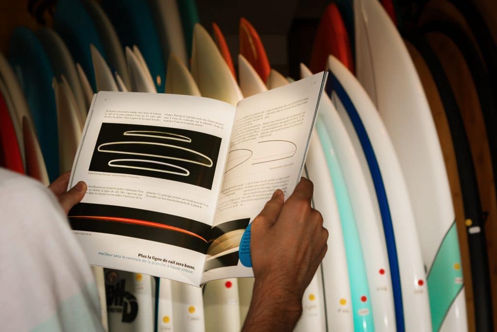 comprendre le volume de votre planche de surf