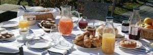 petit dejeuner en famille